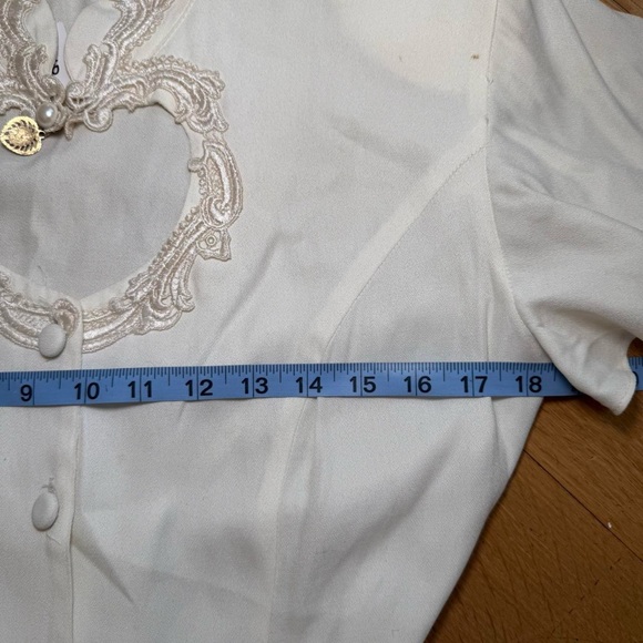 Vintage Made in USA Ivory Short Sleeve Button-Up Dress - Picture 7 of 7